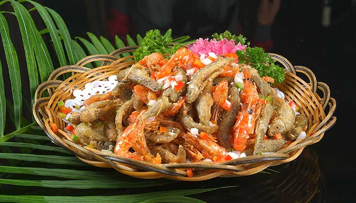 梦见虾和鱼有什么预兆 梦见虾和鱼什么意思
