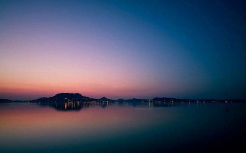 梦见吃混沌是什么意思