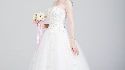 1653016993948017.jpg 2022年10月1日适合订婚吗
